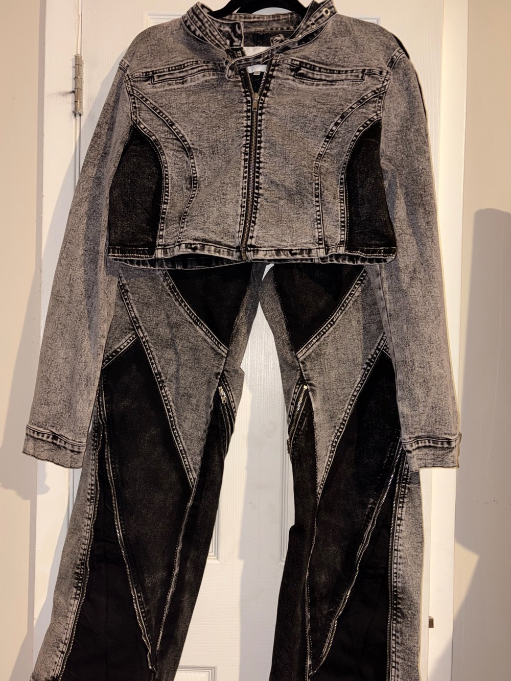 Two-Piece Acid Wash Denim Jacket and Paneled Jeans - Black & Gray